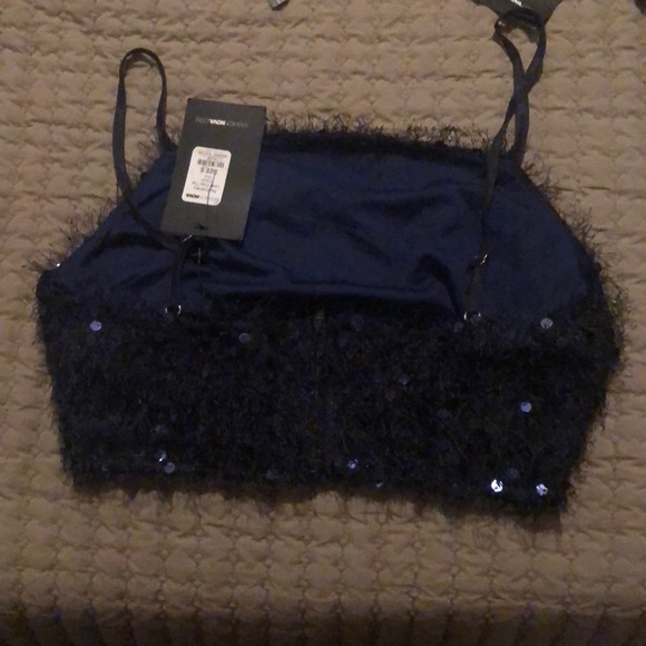 Navy crop top - Picture 2 of 2